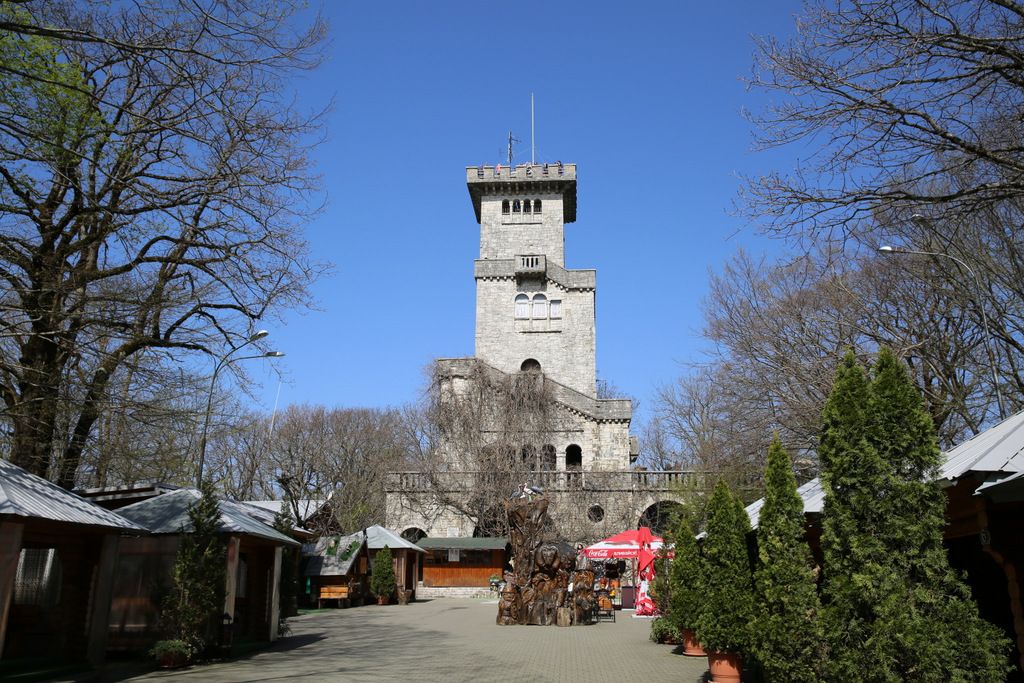 С 1 декабря смотровая башня на горе Ахун (Сочинский национальный парк) закрыта для посетителей - фото 1