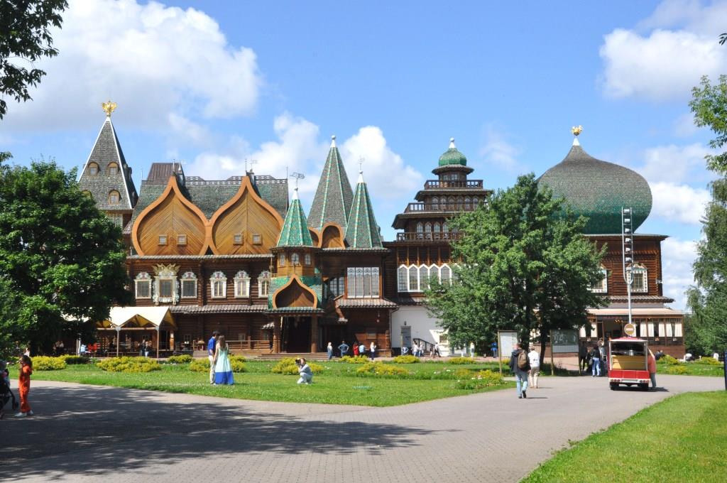 Дворец царя Алексея Михайловича в Коломенском - фото 2