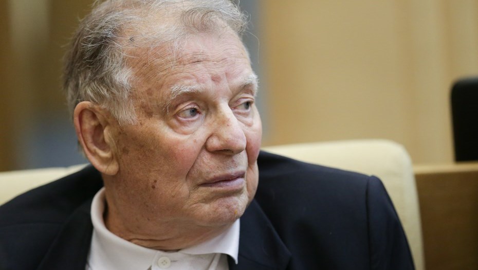 В возрасте 88 лет скончался Жорес Алферов - фото 9